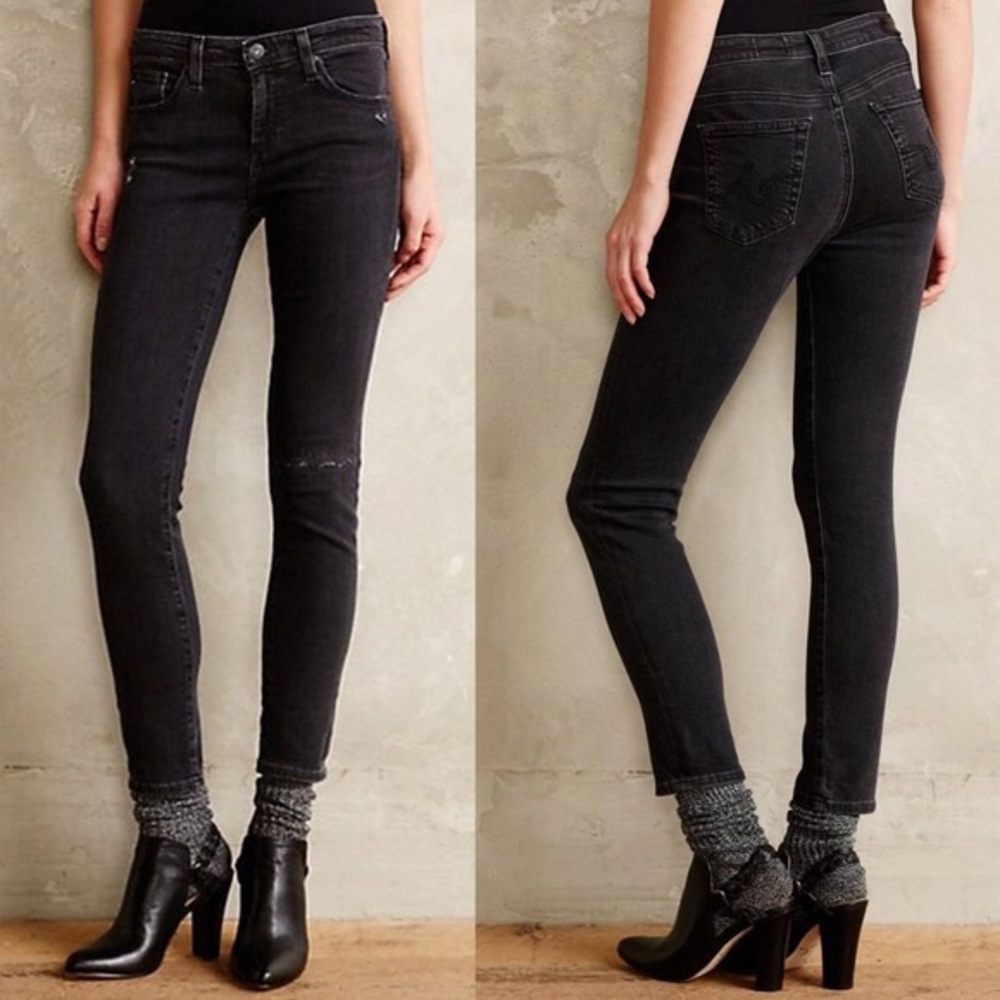 AG Stevie Ankle Jean | Black Distressed